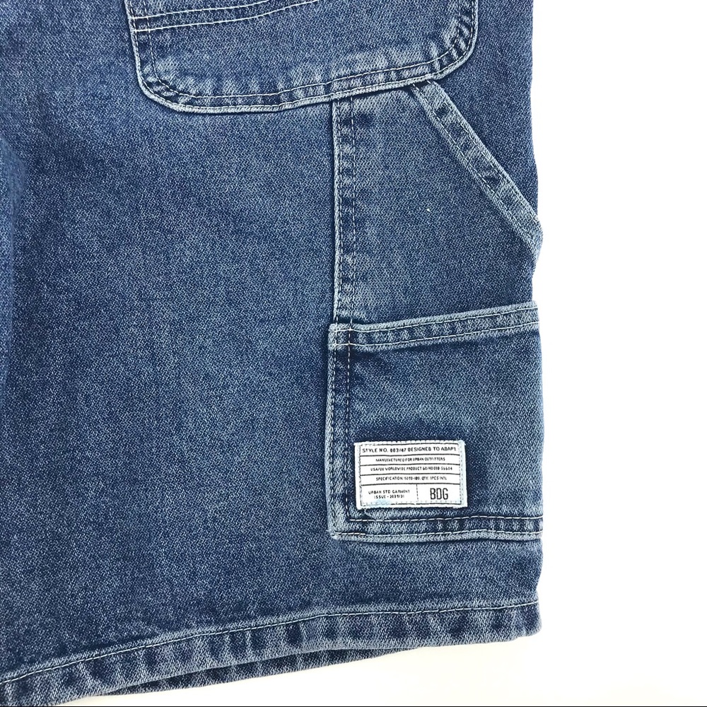 Women's BDG Blue Carpenter Style Bermuda Denim Shorts sz 32